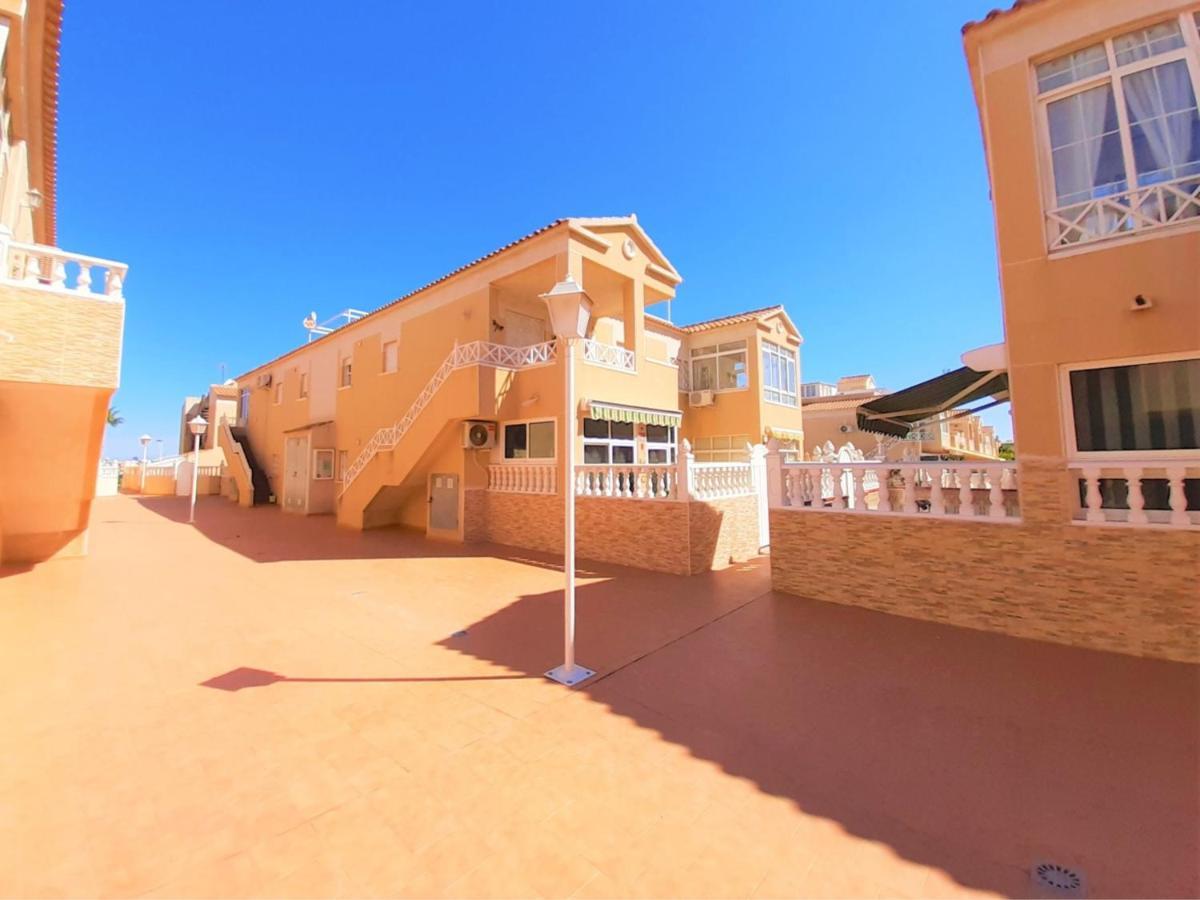 Casa Alegria Apartment With Pool Torrevieja Exterior foto