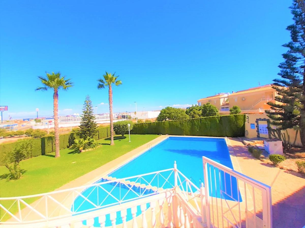 Casa Alegria Apartment With Pool Torrevieja Exterior foto